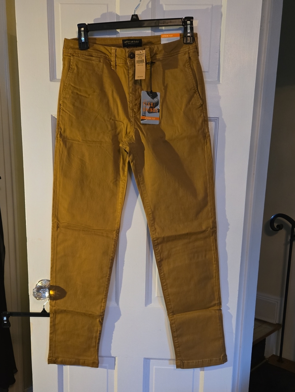 NWT American Eagle Slim Chinos in Khaki/Tan